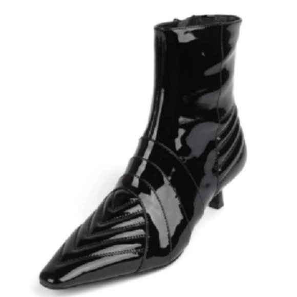 Jeffrey Campbell Shoes - $89 *NEW* JEFFREY CAMPBELL Racer